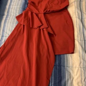 Strapless mini dress with side tail- Marsala